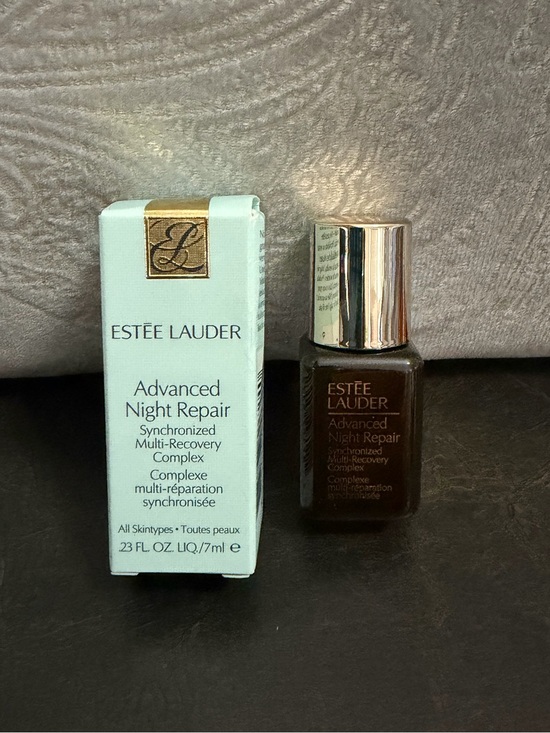 Estee Lauder Other - 🌼 5/$20 - New Estée Lauder Advanced Night Repair
